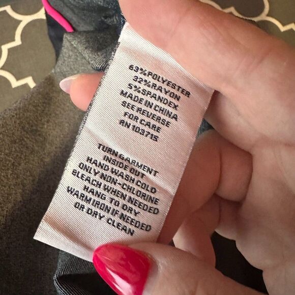 Nanette Leopore stretch women's plaid pull on trousers dress pants size XL - Picture 5 of 5